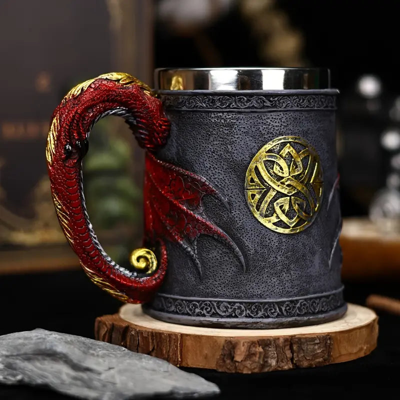 A stainless steel beer cup with a dragon statue, a 3D Western winged dragon mug and coffee cup, Christmas gift, Halloween tabletop decoration, cute dragon decoration bar water cup