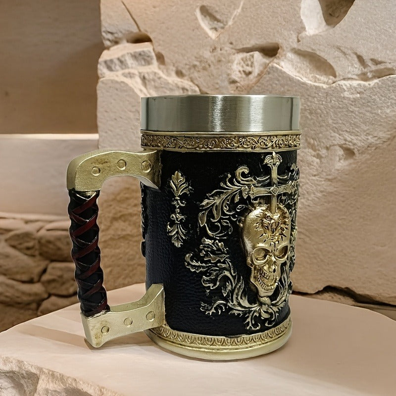 1pc Gothic Skull Coffee Mug, 20.3oz Stainless Steel Insulated Cup, Reusable Punk Skull Style Beer Mug, Multipurpose Cold Beverage Glass, Ideal for Christmas, Halloween, Easter, Hanukkah, Thanksgiving - Hand Wash Only