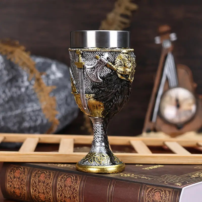 A Nordic Viking Warrior Wine Glass, 3D Viking Pirate Stainless Steel Red Wine Glass, Bar Cocktail Glass, High-Value Viking Desktop Decorative Wine Glass, Christmas Gift