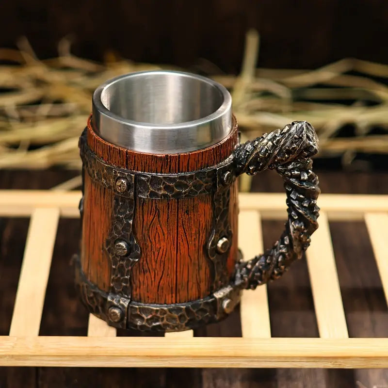 Vintage 600ml Large Capacity Barrel Stainless Steel Coffee Mug, Handcrafted Wood-Like Finish with Striped Pattern, Insulated, Reusable Metal Beer Stein for Home Use, Ideal for Christmas, Halloween, Easter, Thanksgiving, Father's Day Gifts