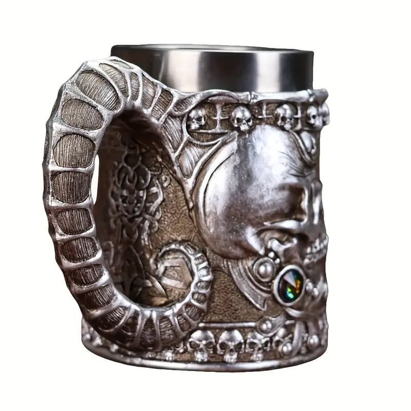 A vintage lamb horn skull beer mug, large capacity and high-value stainless steel mug, 20.3oz, 3D three-dimensional cow horn skull coffee mug, high-end pub draft beer mug, Christmas creative gift