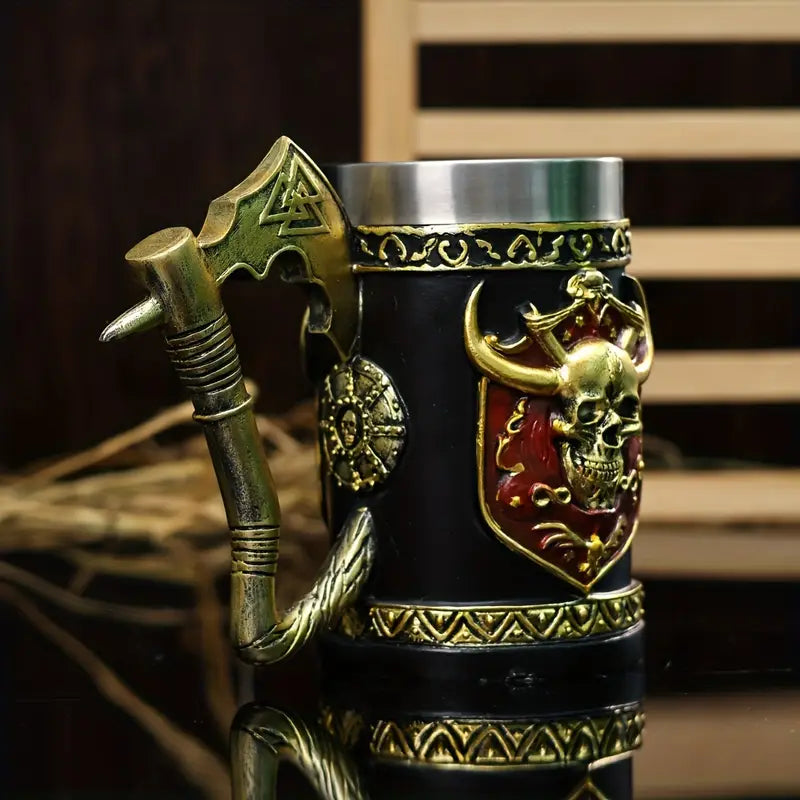 A large capacity 600ml beer glass, European medieval Viking pirate wine glass, Viking Axemark coffee cup, stainless steel water cup, Skull Mark coffee cup, Halloween gift